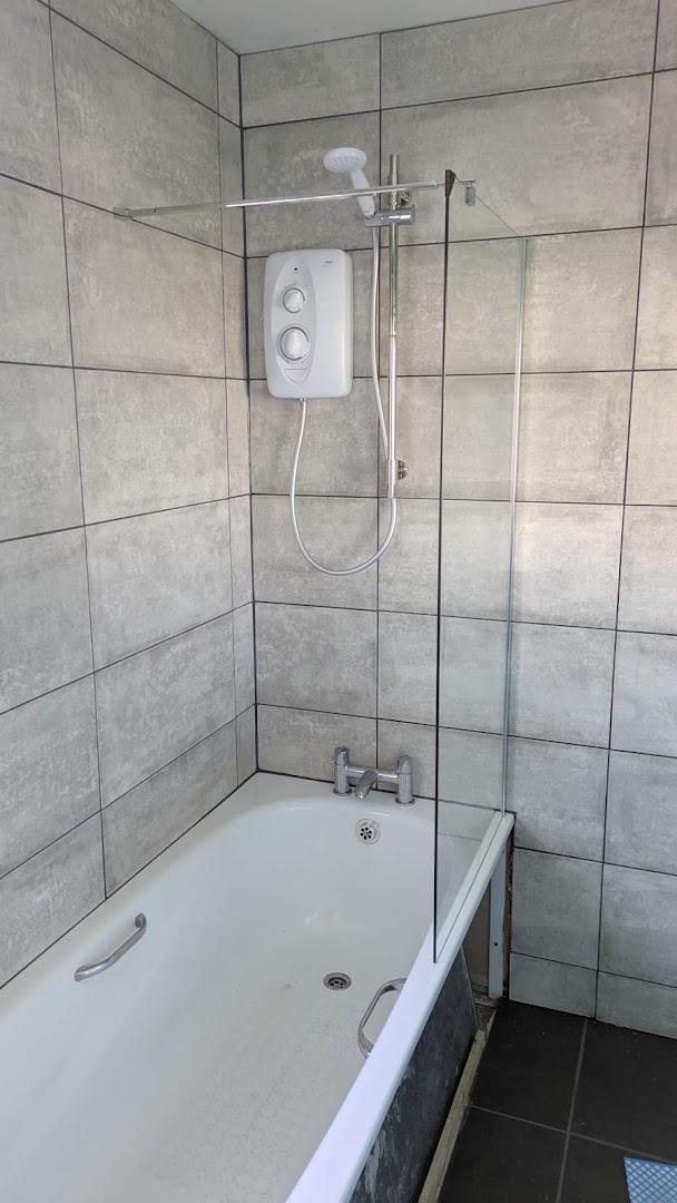Swansea Tiling Services — Photos 1